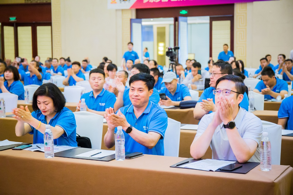 多樂(lè)多能 互補(bǔ)共贏丨2023多樂(lè)公司新產(chǎn)品發(fā)布暨優(yōu)秀經(jīng)銷商年會(huì)